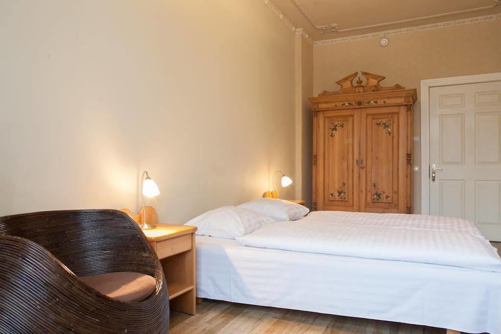Guesthouse Jakob Lenz Riga Ngoại thất bức ảnh